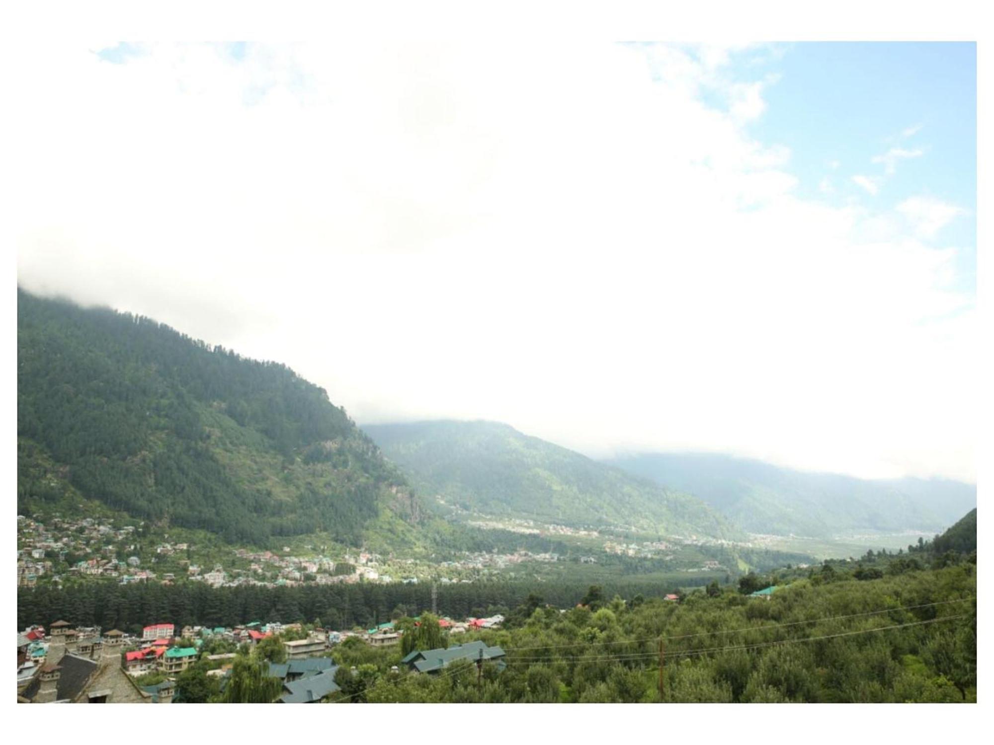 Hotel Saras Manali - Manali (Himachal Pradesh) — Photos 3